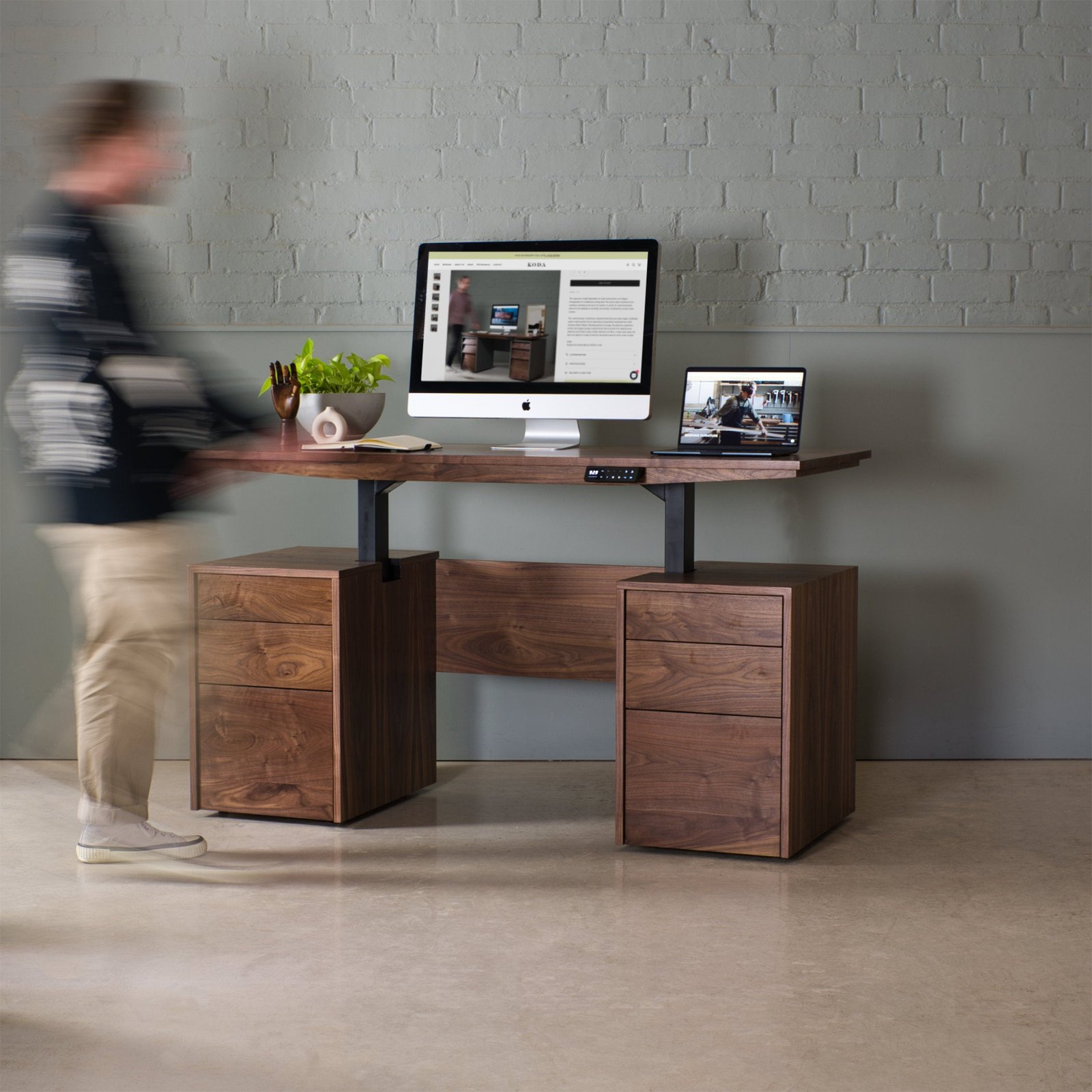 Bespoke-Walnut-Desk-WARIBUY.jpg Walnut Sit-Stand Desk, Hale - Image 1