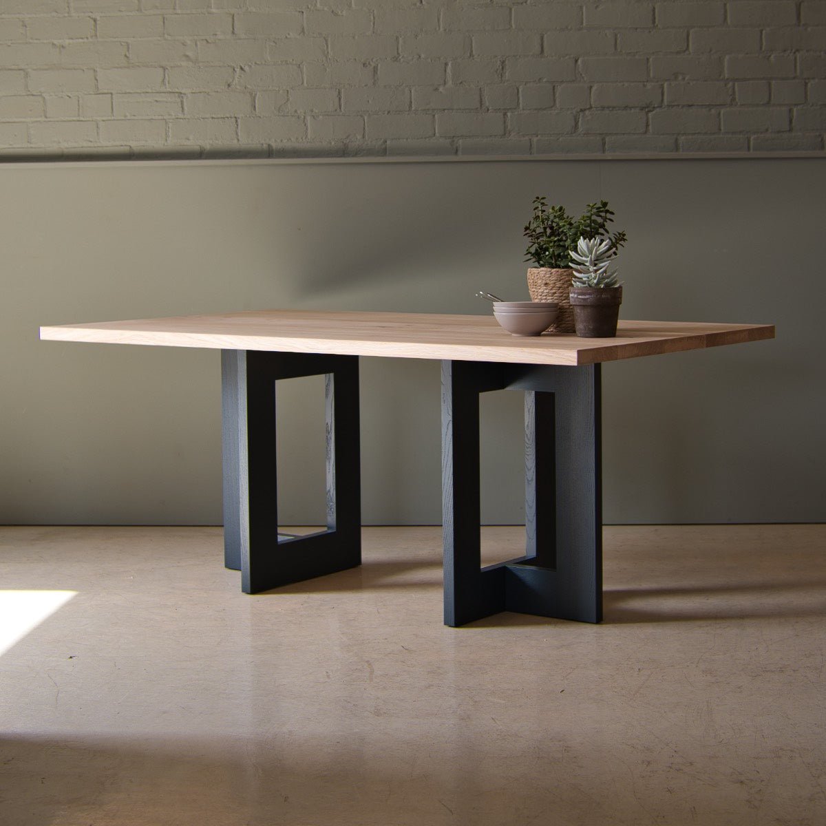 OakDiningTable-1.jpg Oak Dining Table, Orla - Image 1